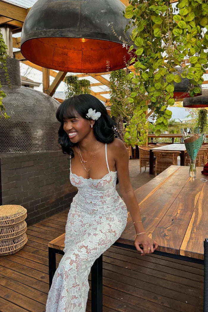 Raegan | Elegant Lace Maxi Dress for Confident Women