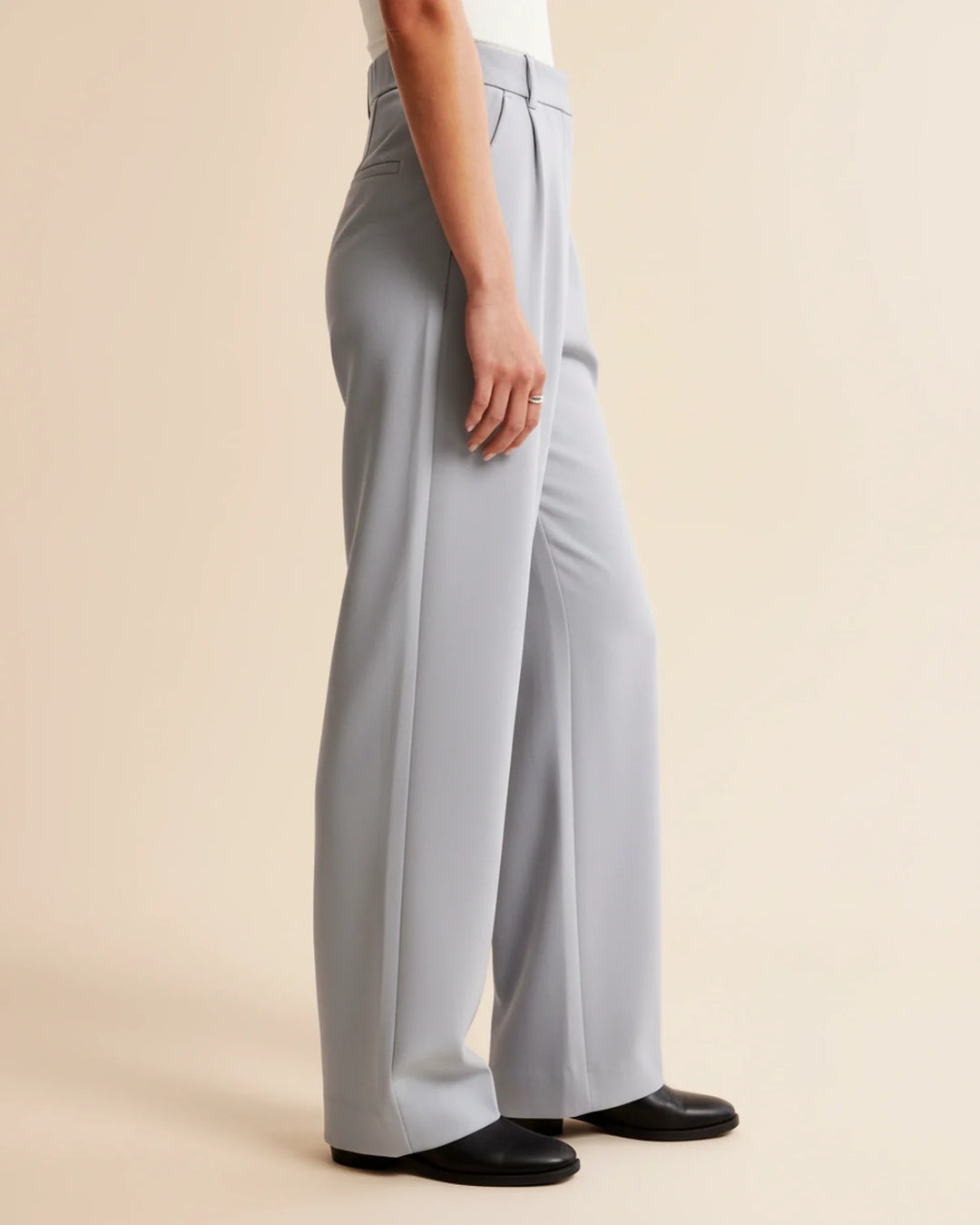 Zara | High Waist Pleated Leg Trousers with Tailored Fit